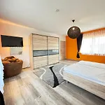 Apartment Huegelstrasse
